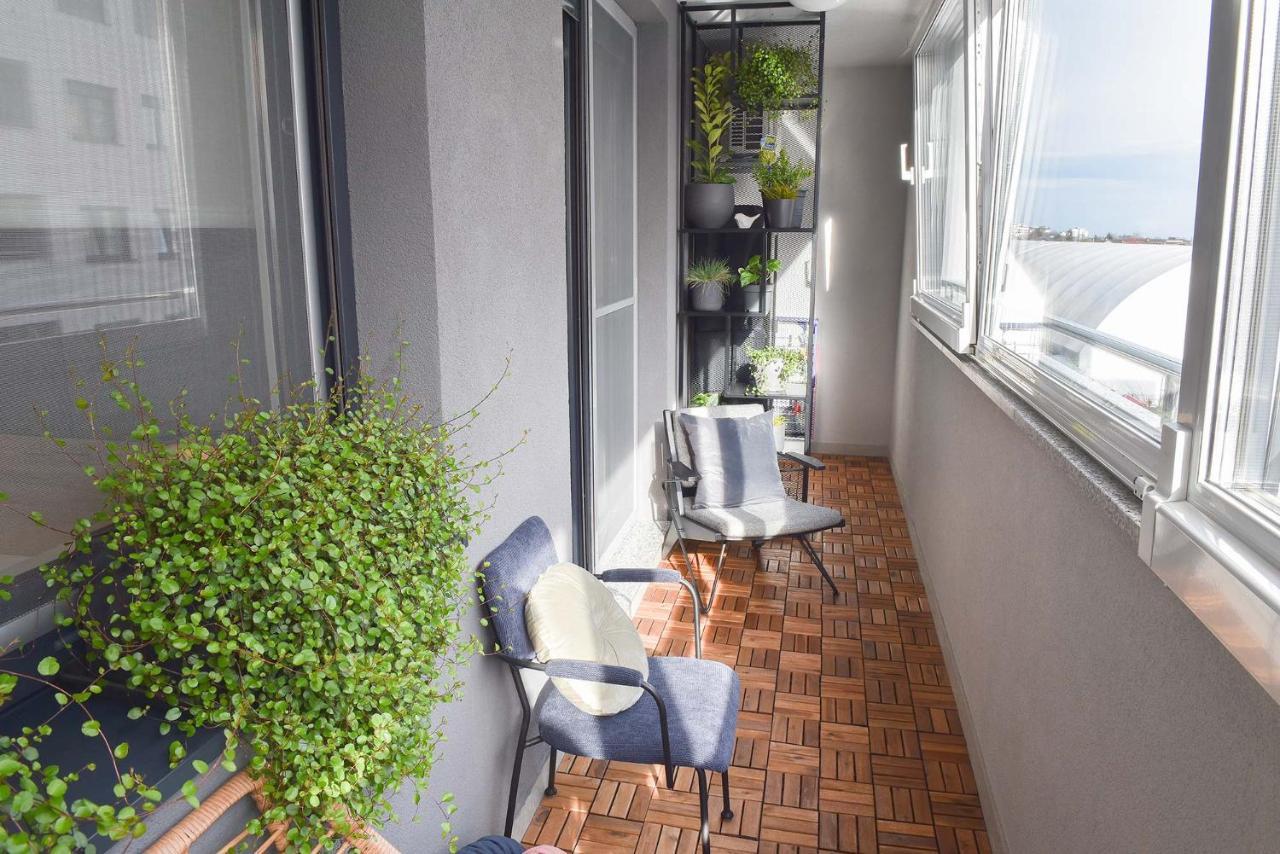 Astra Urban Garden Apartment, 2 Garage Parking Spaces Zagreb Extérieur photo