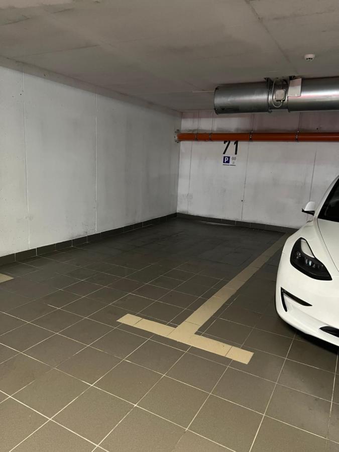 Astra Urban Garden Apartment, 2 Garage Parking Spaces Zagreb Extérieur photo