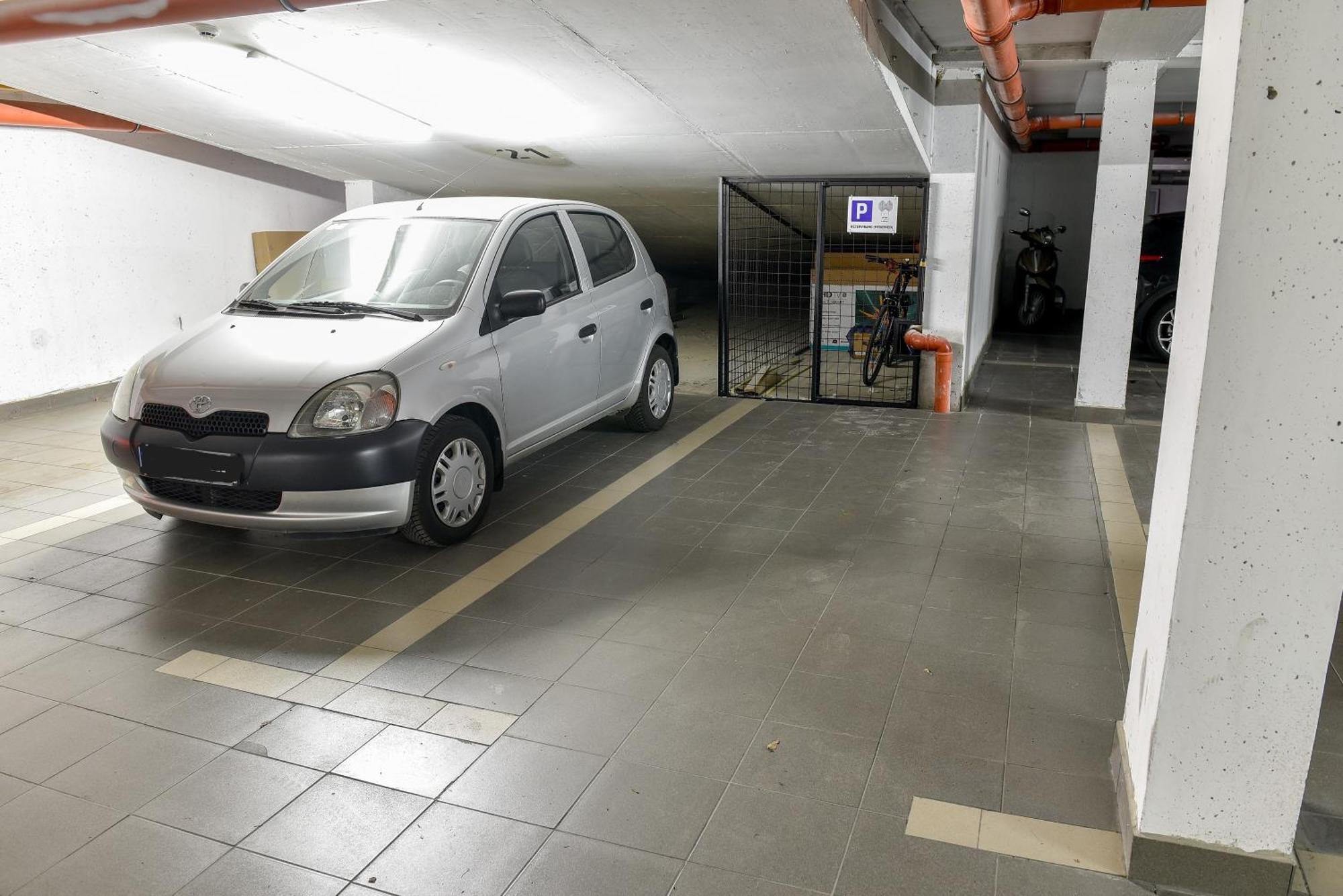 Astra Urban Garden Apartment, 2 Garage Parking Spaces Zagreb Extérieur photo